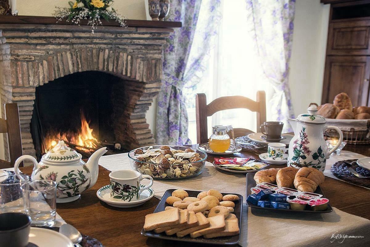 Bed And Breakfast Nonna Loreta Formello Exterior photo